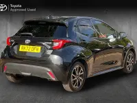 Used Toyota Yaris Design 114 HP (83 kW) 2022 Black Hatchback