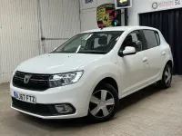 Used Dacia Sandero Lauréate 71 HP (52 kW) 2018 White Hatchback