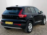 Used Volvo XC40 Momentum 194 HP (142 kW) 2022 Black SUV