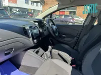 Used Renault Captur Dynamique 90 HP (66 kW) 2015 Grey SUV