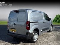 Used Toyota Proace City City 100 HP (73 kW) 2024 Silver shadow MPV
