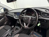 Used Vauxhall Grandland X S 130 HP (95 kW) 2019 Blue SUV