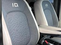 Used VW ID. Buzz Pro 147 kW (200 HP) 2023 White MPV