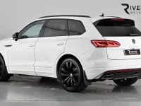 Used VW Touareg Black Edition 286 HP (210 kW) 2022 Pure white SUV