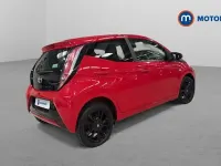 Used Toyota Aygo X-play 69 HP (50 kW) 2018 Red Hatchback