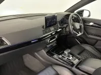 Used Audi Q5 Comfort 265 HP (194 kW) 2022 Glacier white SUV