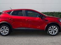 Usado Renault Captur Iconic 91 HP (66 kW) 2022 Vermelho SUV