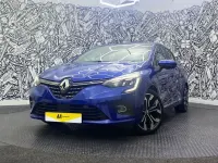 Begagnad Renault Clio V Version S 140 HK (102 kW) 2022 Blå Halvkombi
