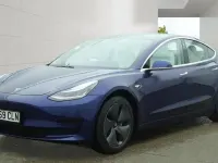 Used Tesla Model 3 Standard Range 239 kW (325 HP) 2019 Blue Sedan