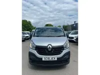 Używany Renault Trafic Business 2019 Srebrny Minivan