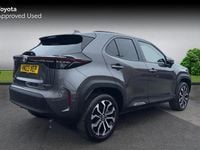 Used Toyota Yaris Hybrid Design 116 HP (85 kW) 2026 Estate