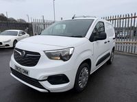 Used Vauxhall Combo Sportive 100 HP (73 kW) 2020 White Van
