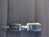 Second-hand Kia Stonic 100 CP (73 kW) 2022 Galben SUV