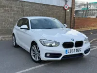 Begagnad BMW 120 Sport Line 2016 Vit Halvkombi