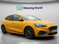 Used Ford Focus ST 280 HP (205 kW) 2019 Orange Hatchback