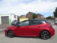 Used Toyota Corolla 122 HP (89 kW) 2019 Red Hatchback