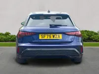 Usado Audi A3 Black Edition 2025 Azul Utilitario