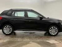 Used Skoda Kamiq SE 70 HP (51 kW) 2022 Black magic pearl effect SUV