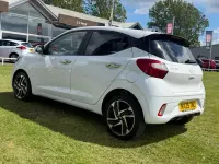Used Hyundai i10 Premium 62 HP (45 kW) 2025 White Hatchback