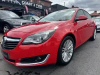 Used Vauxhall Insignia Design Edition 138 HP (101 kW) 2015 Red Hatchback
