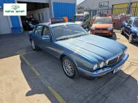 Używany Jaguar XJ8 240 KM (176 kW) 1998 Niebieski Sedan/Limuzyna