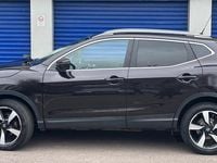 Used Nissan Qashqai N-Connecta 130 HP (95 kW) 2017 Black SUV