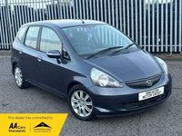 Second-hand Honda Jazz SE 82 CP (60 kW) 2008 Gri Hatchback