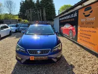 Usado Seat Leon XCELLENCE 150 CV (110 kW) 2019 Azul Utilitario