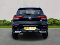 Usado MG ZS Excite 106 HP (77 kW) 2024 Preto SUV