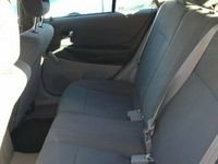 Begagnad Mazda 323 2003 Halvkombi