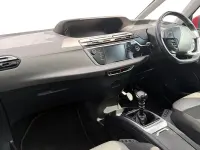 Used Citroën C4 SpaceTourer Flair 131 HP (96 kW) 2020 Red MPV