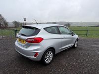 Used Ford Fiesta Zetec 70 HP (51 kW) 2018 Silver Hatchback