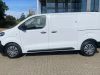 Used Vauxhall Vivaro S 101 HP (74 kW) 2023 White MPV