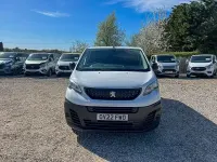 Second-hand Peugeot Expert Premium 2022 Alb Van
