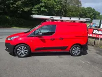Used Ford Transit Connect 75 HP (55 kW) 2020 Red MPV