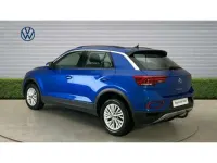 Used VW T-Roc Life 150 HP (110 kW) 2023 Blue SUV