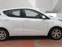 Gebraucht Hyundai i10 SE 67 PS (49 kW) 2017 Weiß Kleinwagen