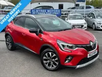 Używany Renault Captur Version S 100 KM (73 kW) 2021 Czerwony SUV