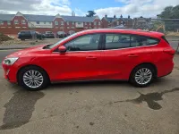 Used Ford Focus Titanium 125 HP (91 kW) 2019 Red Estate