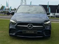 Begagnad Mercedes B200 Executive 148 HK (108 kW) 2019 Blå Minibuss