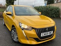 Used Peugeot 208 Active 2020 Faro yellow metallic Hatchback