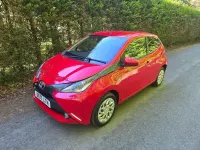 Used Toyota Aygo x-style 69 HP (50 kW) 2017 Red Hatchback