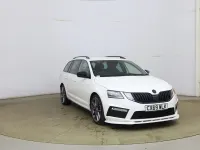 Used Skoda Octavia vRS 245 HP (180 kW) 2019 White Estate