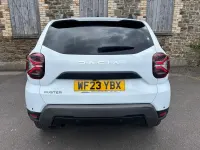 Used Dacia Duster Journey 130 HP (95 kW) 2023 White SUV