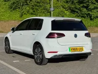 Used VW e-Golf 99 kW (135 HP) 2018 White Hatchback