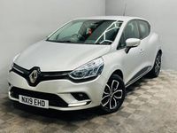 Used Renault Clio V Play 90 HP (66 kW) 2025 Grey Hatchback