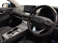 Used Hyundai Kona Premium 100 kW (136 HP) 2023 Blue SUV