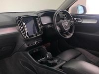 Used Volvo XC40 Momentum 148 HP (108 kW) 2018 Blue SUV