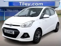 Used Hyundai i10 SE 67 HP (49 kW) 2014 White Hatchback