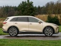 New MG MGS6 EV Trophy 265 kW (361 HP) 2025 Gold SUV